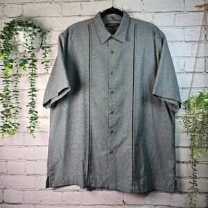 AXIST MENS SHORT SLEEVE BUTTON DOWN DARK GRAY SIZE XL FRONT PLEAT DETAIL
